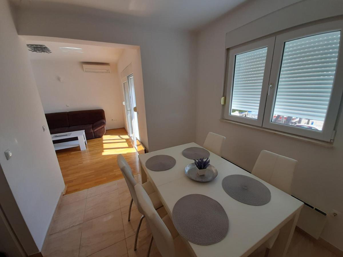 Apartman U Centru Makarske Makarska Eksteriør billede